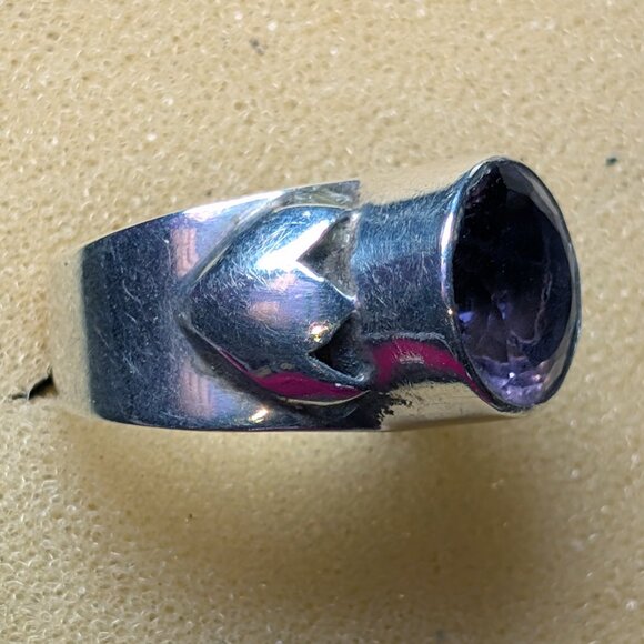 Floral tulip style amethyst wide band ring Size 7.5 - Picture 4 of 7